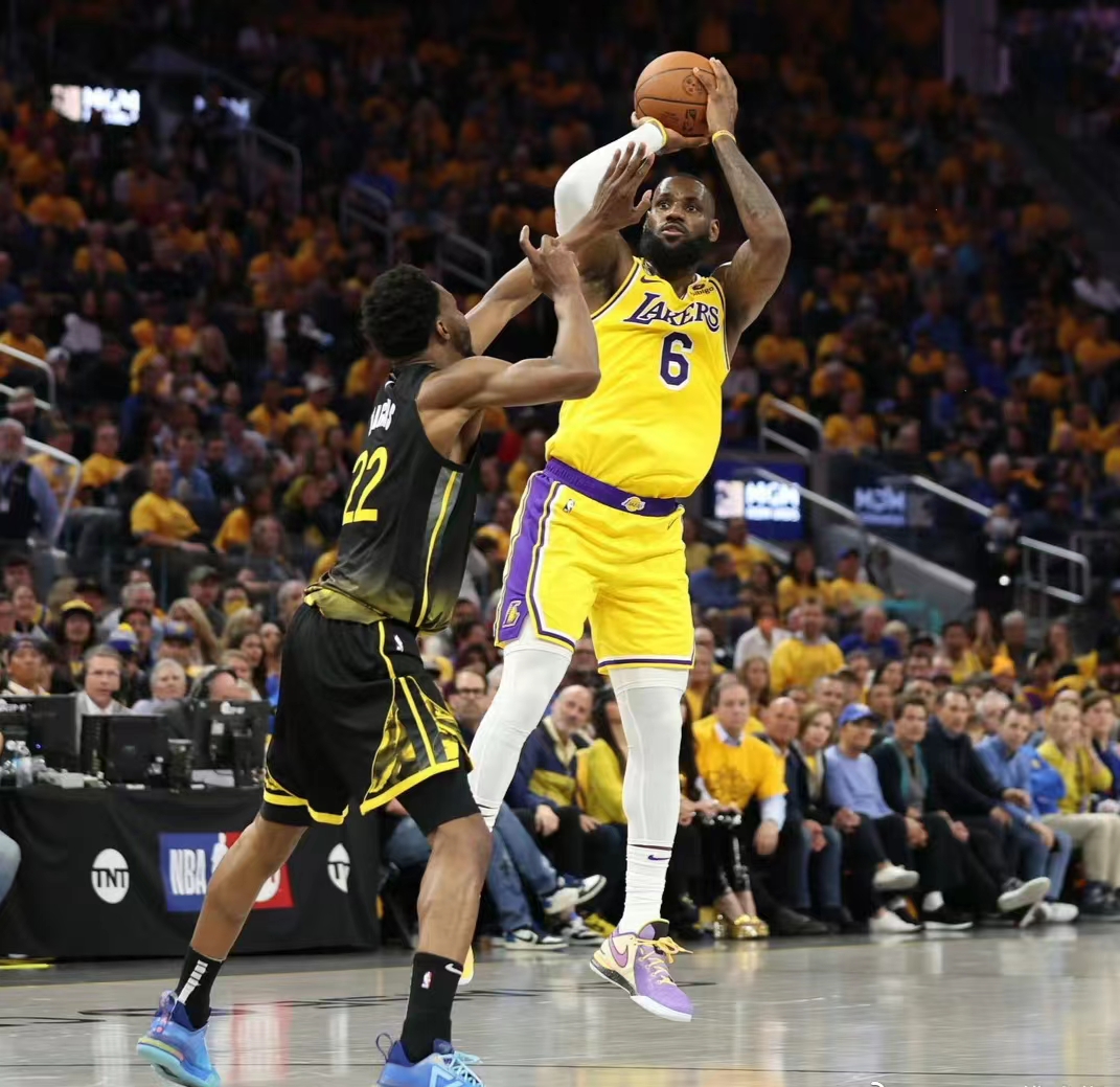 Aces vs. Aces Lakers vs Warriors